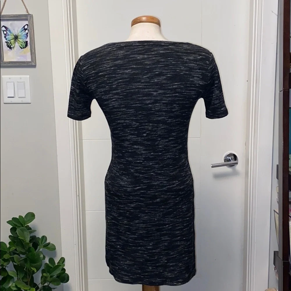 Dynamite Split Side Top In Merle Grey - Picture 4 of 5